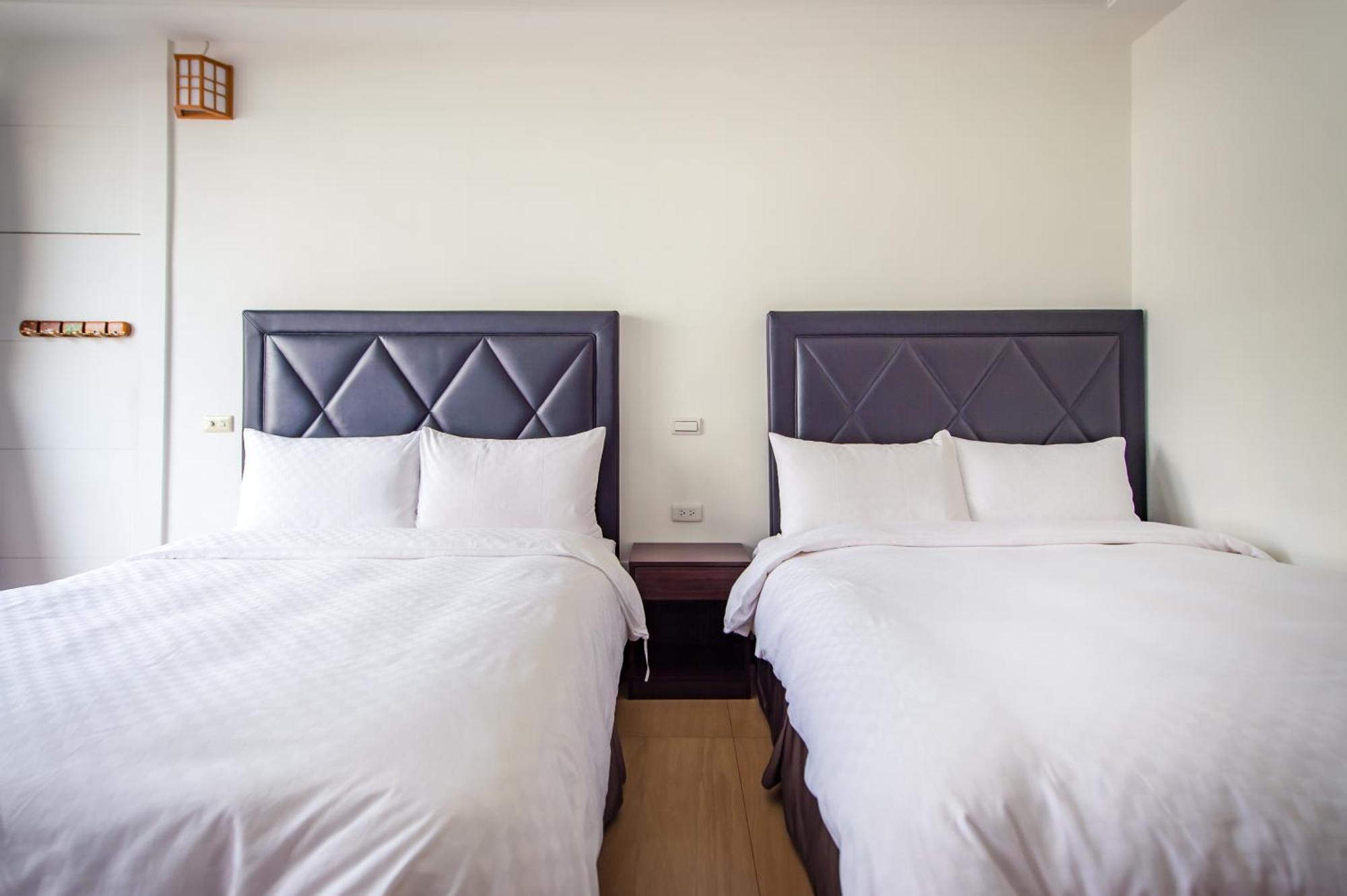Moonlake B&B Yuchi Bilik gambar
