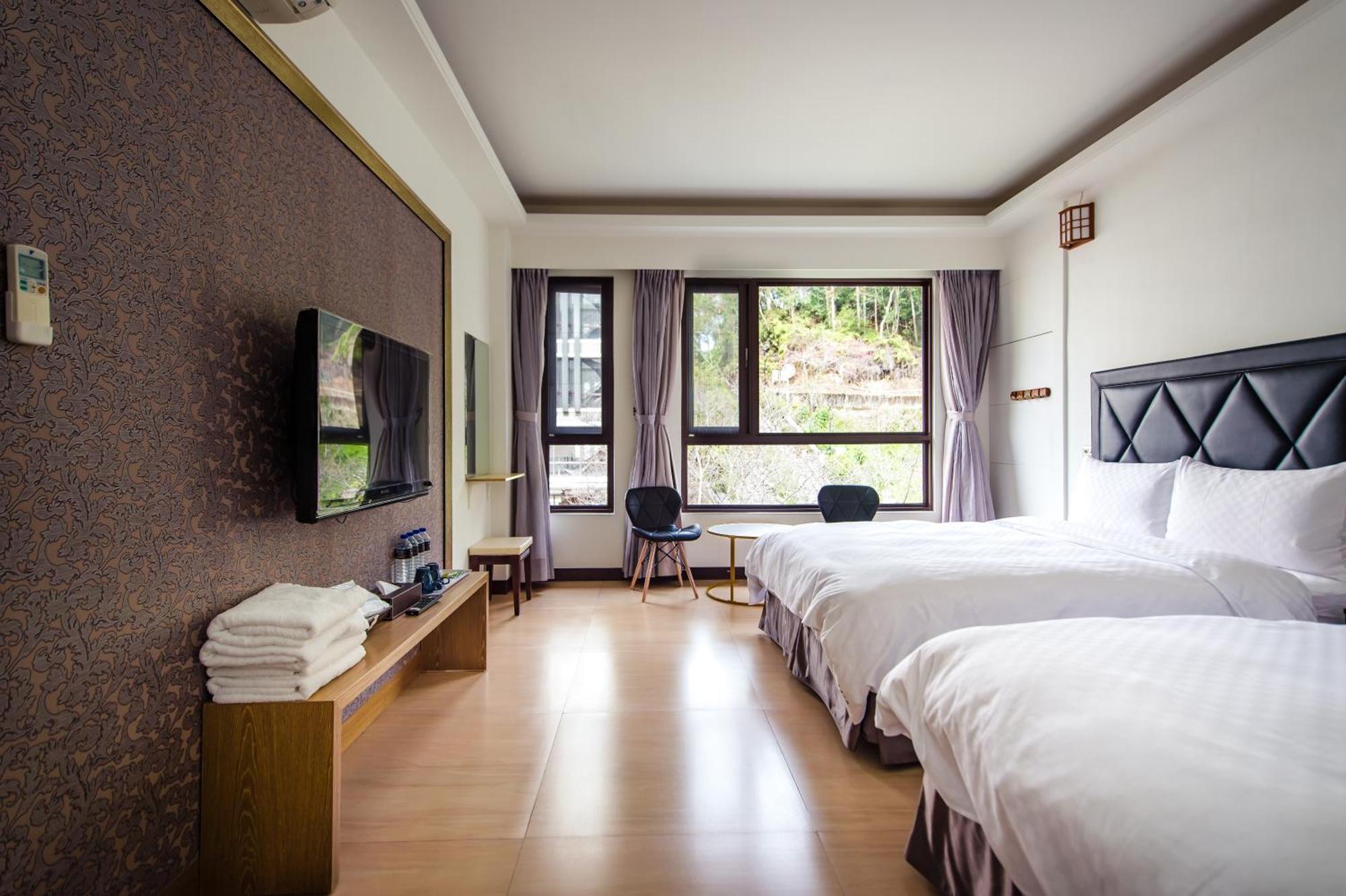 Moonlake B&B Yuchi Bilik gambar